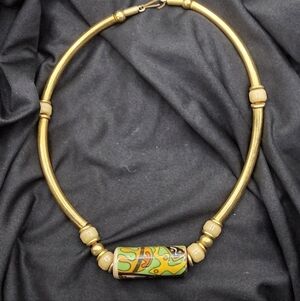 Memphis Style Torque Necklace